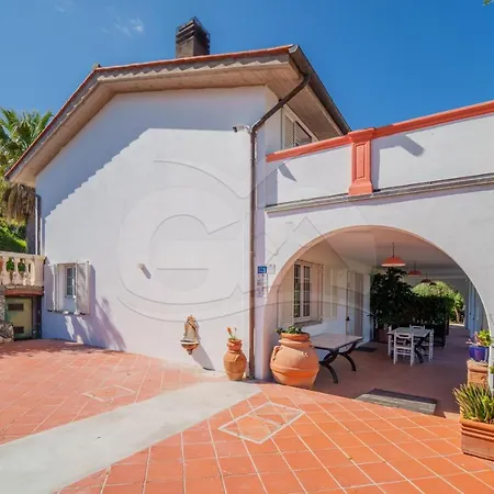 La Palazzina Nel - Goelba 3*