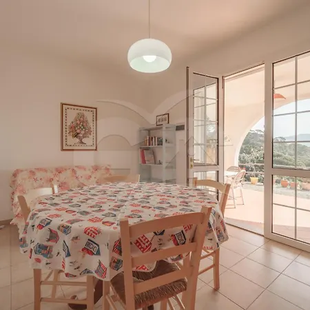 La Palazzina Nel - Goelba Guest house *