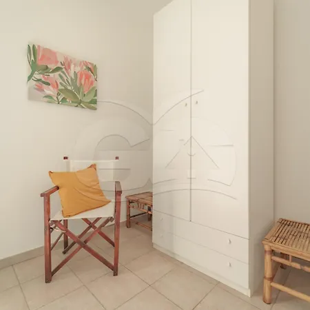 Affittacamere La Palazzina Nel *