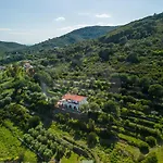 La Palazzina Nel - Goelba 3*