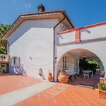 La Palazzina Nel - Goelba 3*