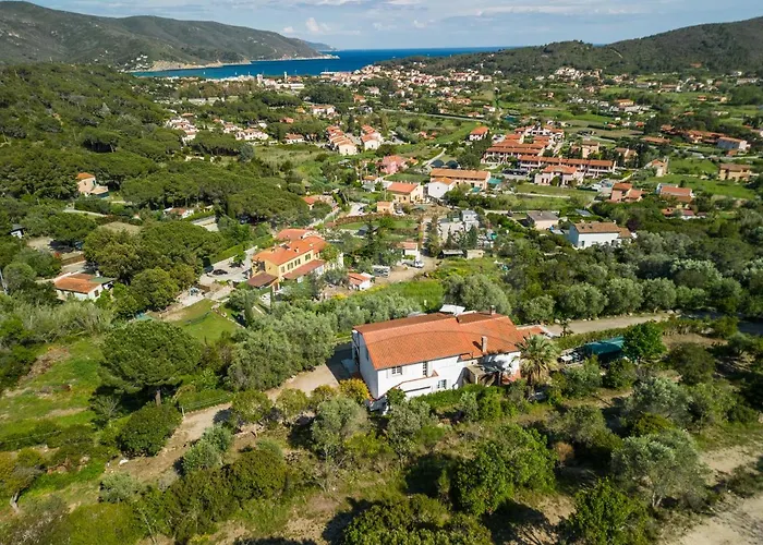 La Palazzina Nel - Goelba Гостевой дом Casa Alzi
