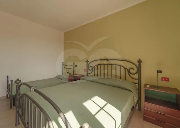 La Palazzina Nel - Goelba Гостевой дом Casa Alzi